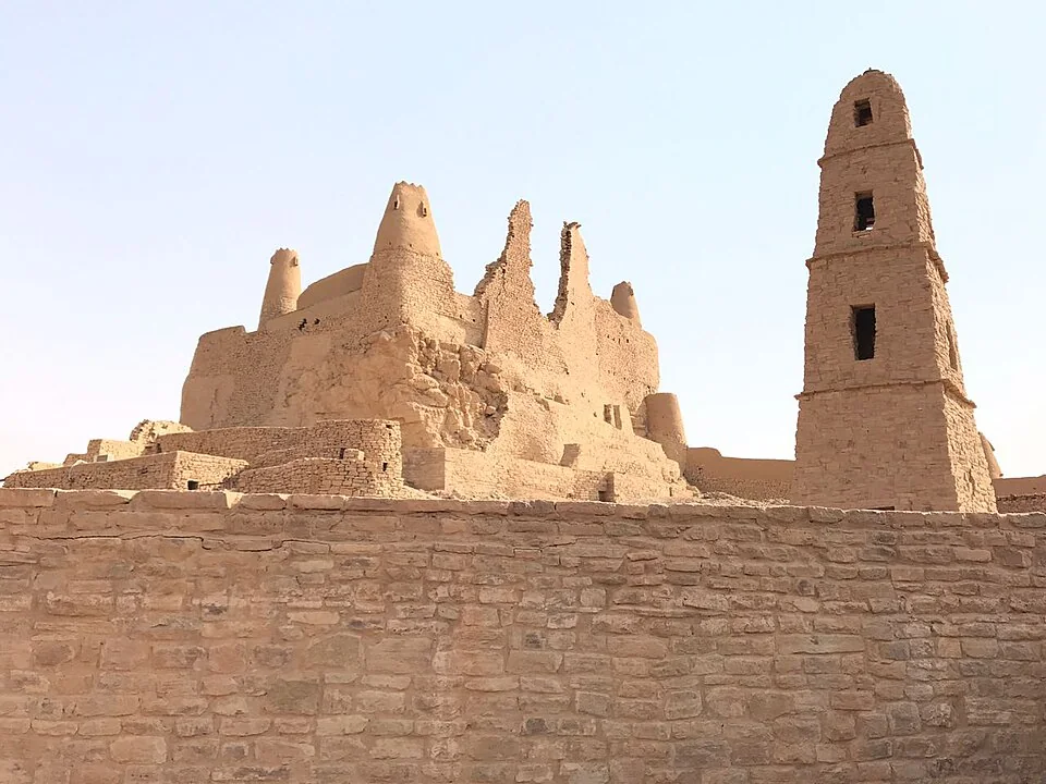 قلعة مارد ومحيطها في دومة الجندل بمنطقة الجوف